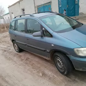 Opel Zafira 1999