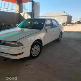 Toyota Camry 1993