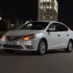 Nissan Sentra 2018