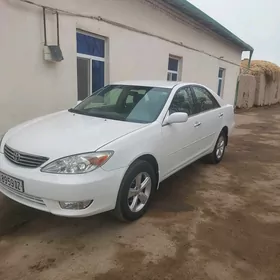 Toyota Camry 2003