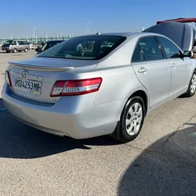 Toyota Camry 2010