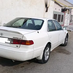 Toyota Camry 1999