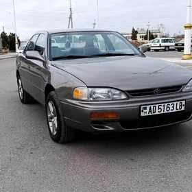 Toyota Camry 1995