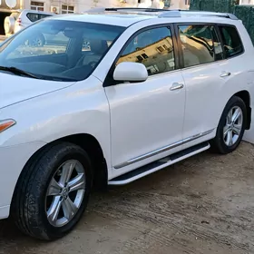 Toyota Highlander 2011