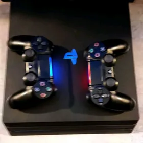 Ps4 pro 1TR