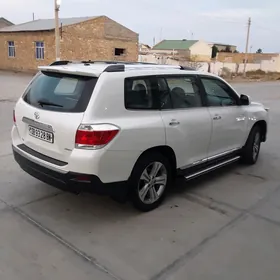 Toyota Highlander 2011