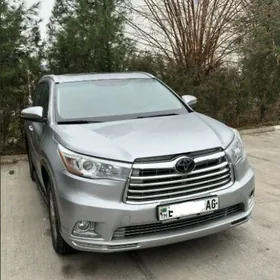 Toyota Highlander 2016