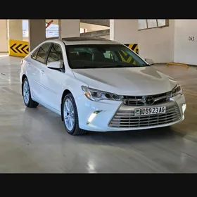 Toyota Camry 2015