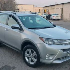 Toyota RAV4 2013