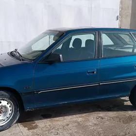 Opel Astra 1992