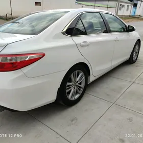 Toyota Camry 2014