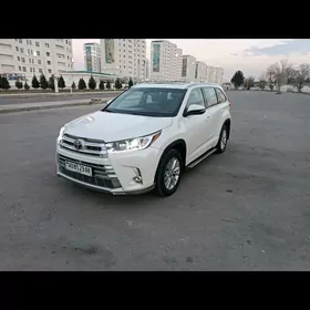 Toyota Highlander 2017