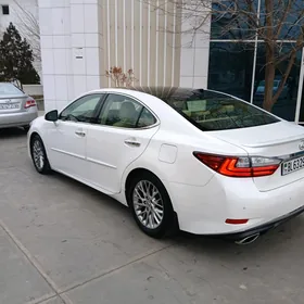 Lexus ES 350 2016