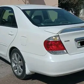 Toyota Camry 2005