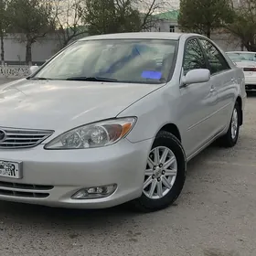 Toyota Camry 2004