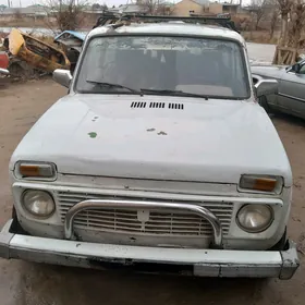 Lada Niva 1986