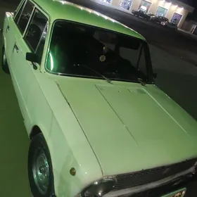 Lada 2104 1980