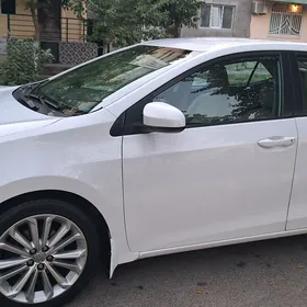 Toyota Corolla 2014