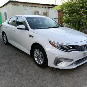 Kia Optima 2019