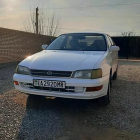 Toyota Corona 1995