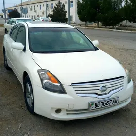 Nissan Altima 2009