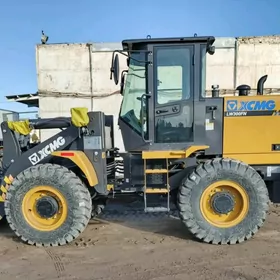 XCMG LW300F 2025