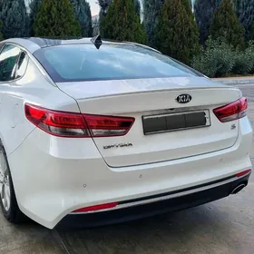 Kia Optima 2018