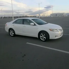 Toyota Camry 2010