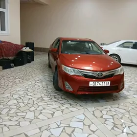 Toyota Camry 2013