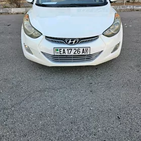 Hyundai Elantra 2011