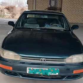 Toyota Camry 1993