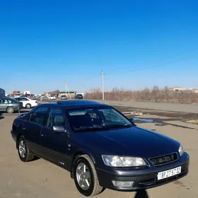 Toyota Camry 2000