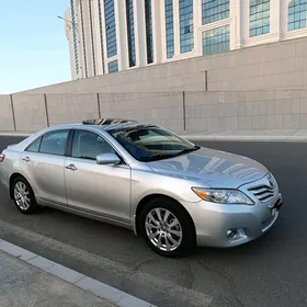 Toyota Camry 2010