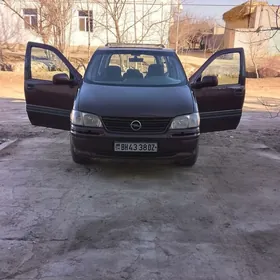 Opel Sintra 1999