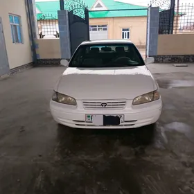 Toyota Camry 1997