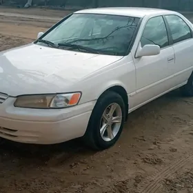 Toyota Camry 1998