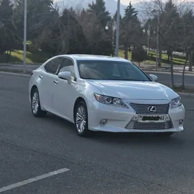 Lexus ES 350 2015