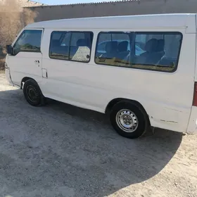 Toyota Hiace 2000