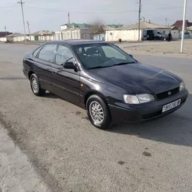 Toyota Carina 1994