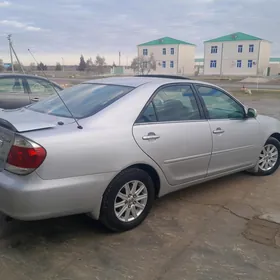 Toyota Camry 2005