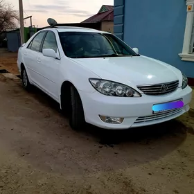 Toyota Camry 2003