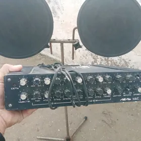 TOY UDARNIK USNITEL