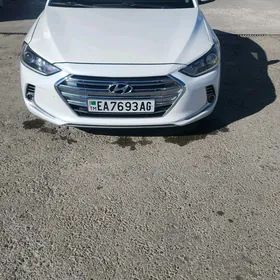 Hyundai Elantra 2018