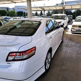 Toyota Camry 2011