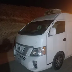 Nissan Urvan 2020