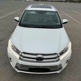 Toyota Highlander 2017