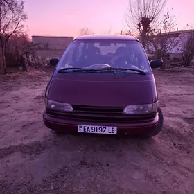 Toyota Previa 1993