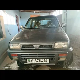 Nissan Terrano 1998