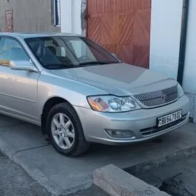 Toyota Avalon 2001