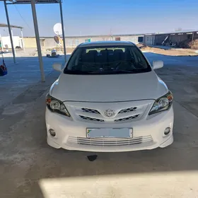 Toyota Corolla 2013